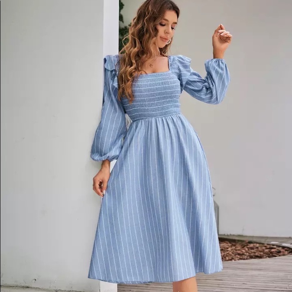 Ruffle lantern sleeve stripes blue elagant square collar elastic maxi dress